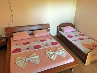 Apartments Pelinkovic