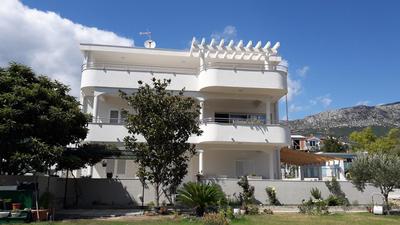 Villa-Apartments Karmel