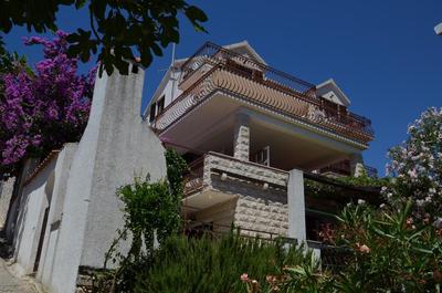 LuAna Apartment