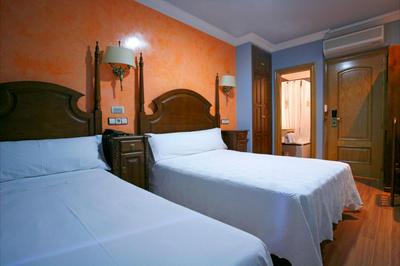 Hostal Victoria II