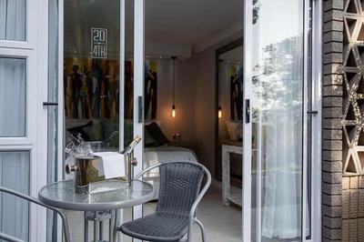 Luxury Upmarket Guesthouse 20 on 4th