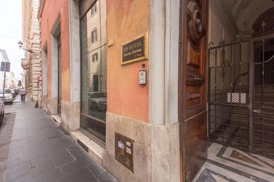 939 Hotel