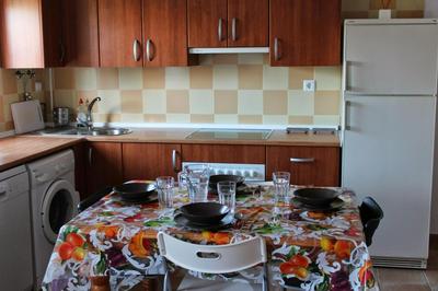 Apartment in Rota Cadiz, Air Cond, Wifi, Patio