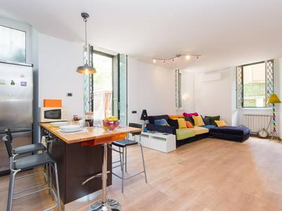 ST. THOMAS APARTMENT