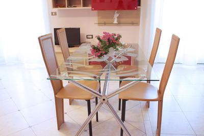 Eleatica Holiday Apartment