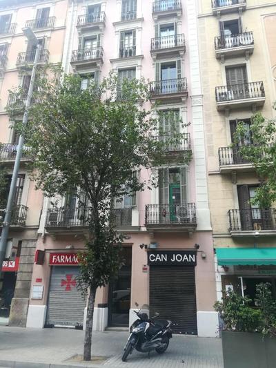 Romantic Barcelona Apartment