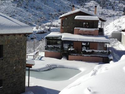 The View Village - Villas Suites & Spa