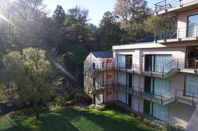 El Oasis Apart Hotel