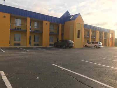 Super 8 by Wyndham Lumberton NC, Billede 2