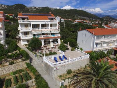 Apartments and Rooms Vinko