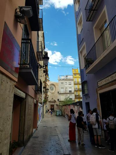 FLORIT FLATS - The Central Market and Lonja Apartment