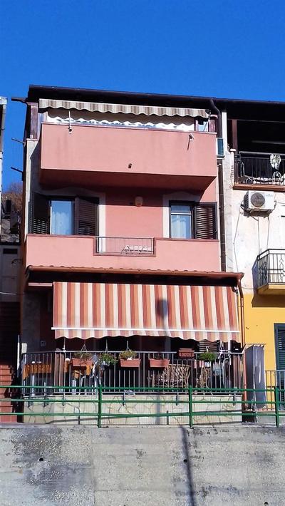 La Scala Del Sole