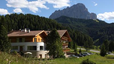 Garni Hotel Rosengarten B&B