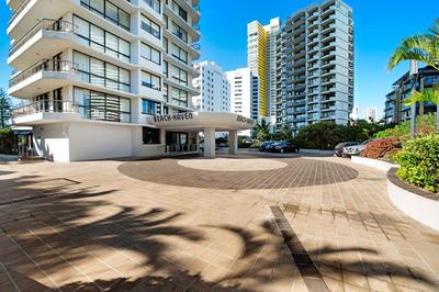 ULTIQA Beach Haven on Broadbeach