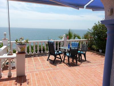 Casa con vistas maravillosas al mar 2