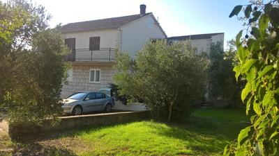 considerable investment on comfort NEW request three transport every day with our car for free