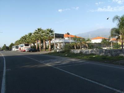 King's House Hotel Resort