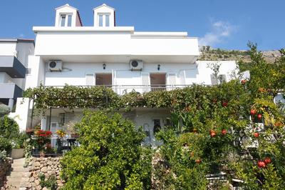 Apartments Beslema