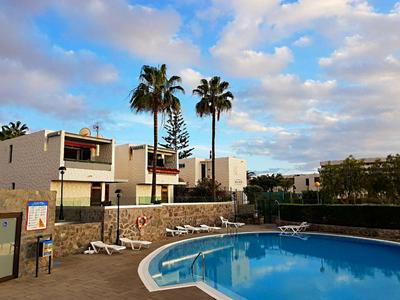 Beautiful Apartment In Apartamerica, Las Americas LA140