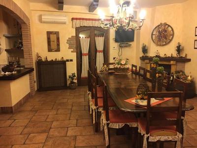 happy house vesuvio
