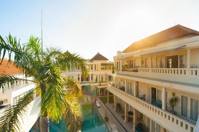 Bali Court Hotel & Apartment