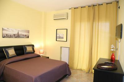 Bari Suite Apartment Leader Palace - Free Parking !