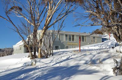 Smiggins Hotel & Chalet Apartments