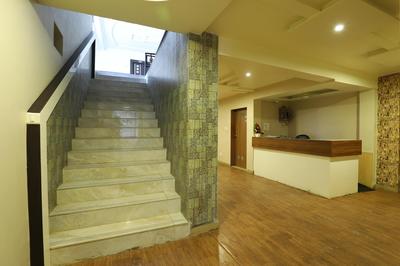 Hotel Loyal Residency
