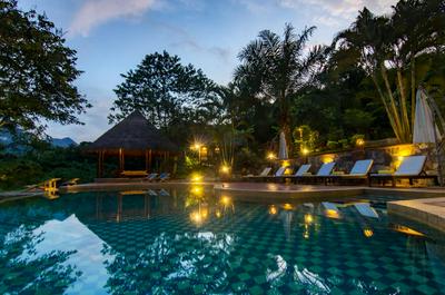 Hillside – Nature Lifestyle Lodge
