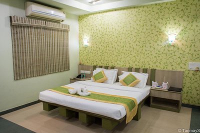Vora Corporate Inn