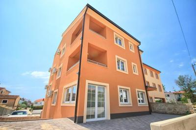 Apartment Regi