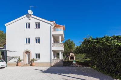 Apartments Silvije
