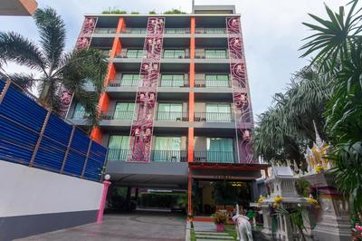 Baan Nilrath Hotel