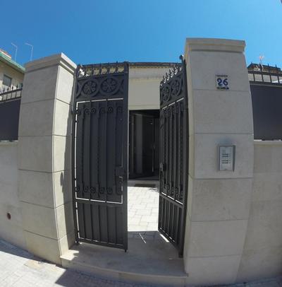 Lemon Tree Villa