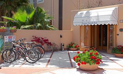 Hotel Punta Nord Est