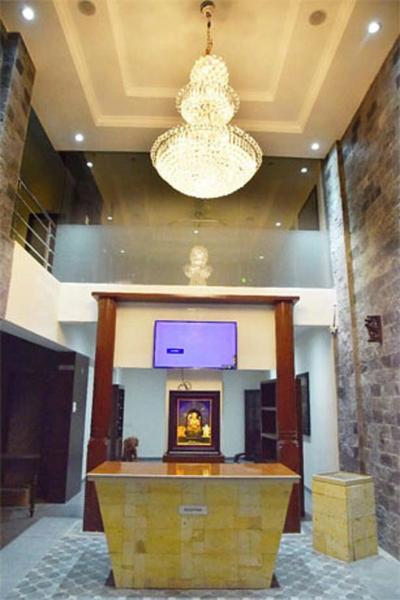 Malhar Grand