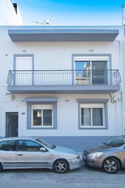 Downtown Rare and Modern Two Storey Building