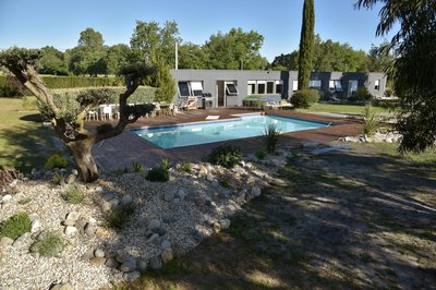 Villa Parenthese