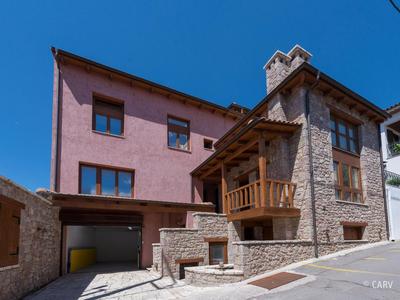 Kallisto Mountain House II