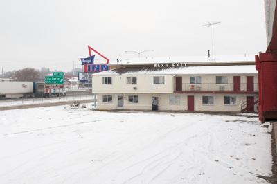 Budget Inn
