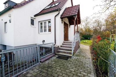 Cottage near centrum, paradise
