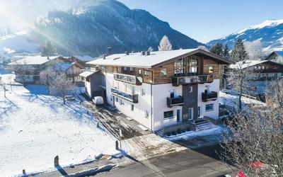 Our's Living - modern Apartments with Sauna near Kitzbüheler Alpen ski lift
