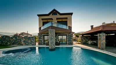 Villa St. Nicolas & Theano