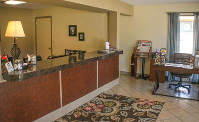 Days Inn by Wyndham Branson Near Theatre District
