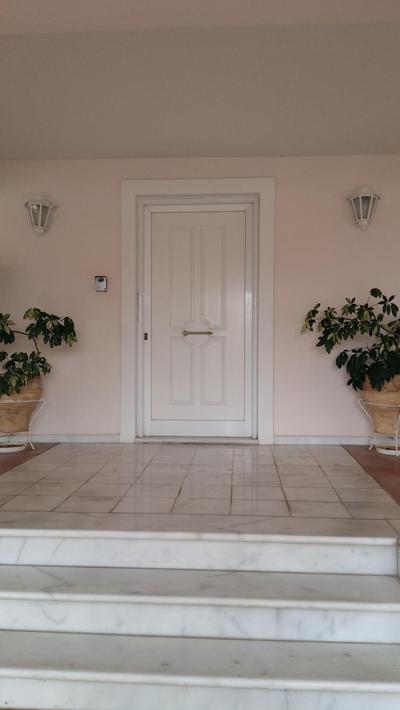 NN room near the Athens airport