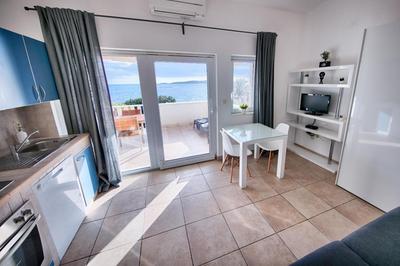 Seafront Suites Maja