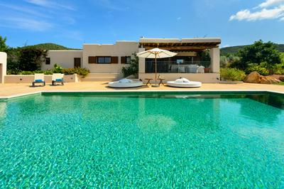 Villa LUNA