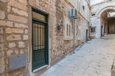 Apartment Petra IV