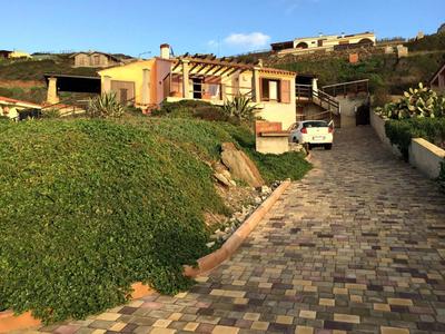 Villetta fronte mare