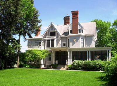 Alexander Mansion Bed and Breakfast